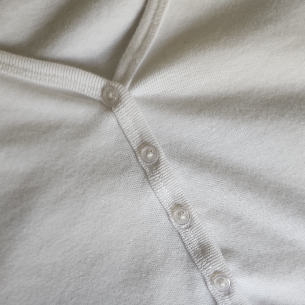 White Button-Up Crop Top White Size Small - Picture 4 of 5